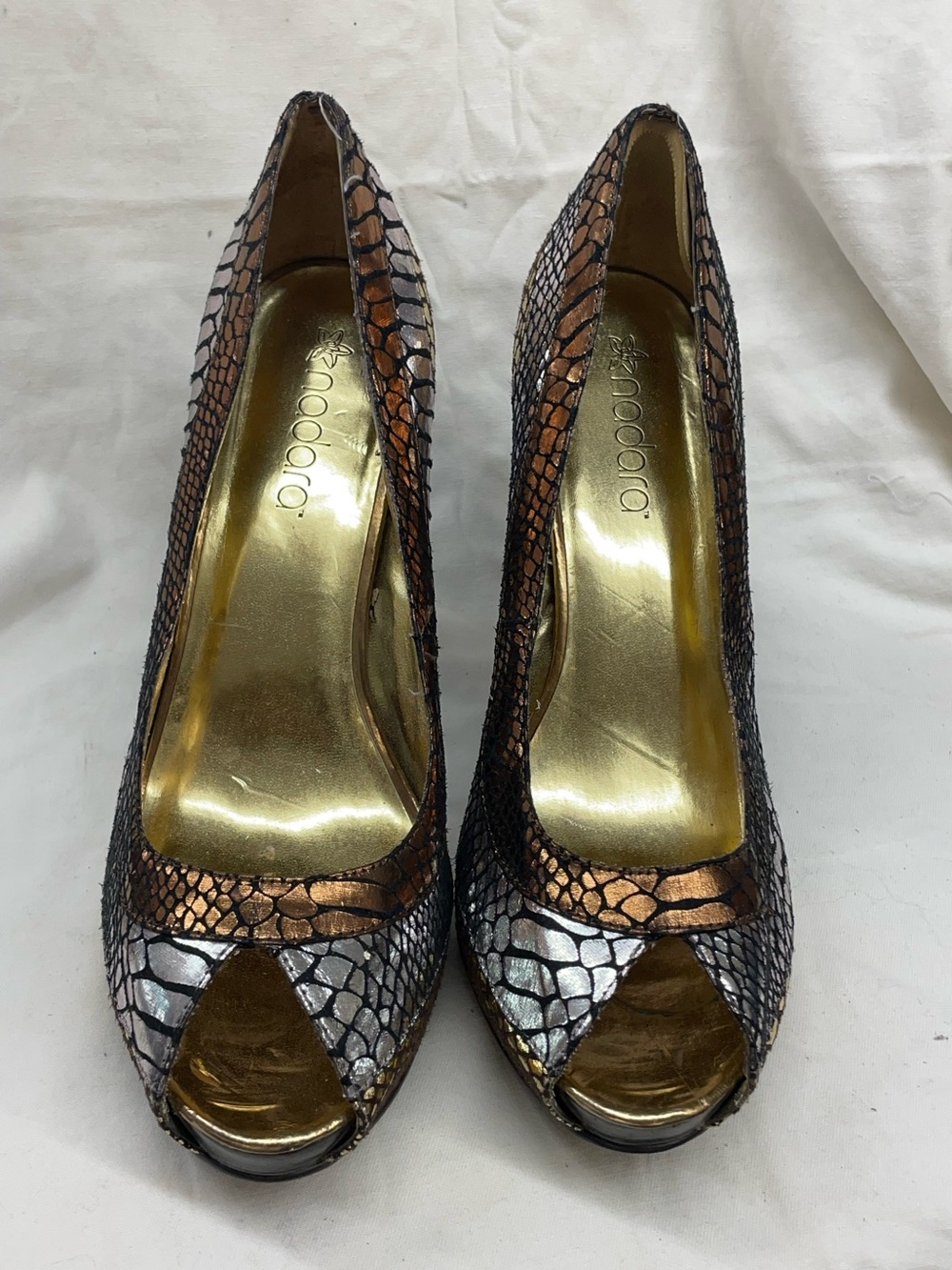 Nadara Metallic Copper & Silver Peep-Toe platform Pumps ladies sz 11